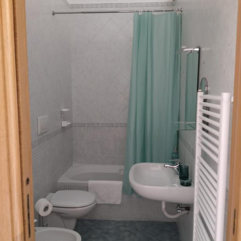 Casa Vacanze Arturo - Appartamento con 1 Camera da Letto - 9