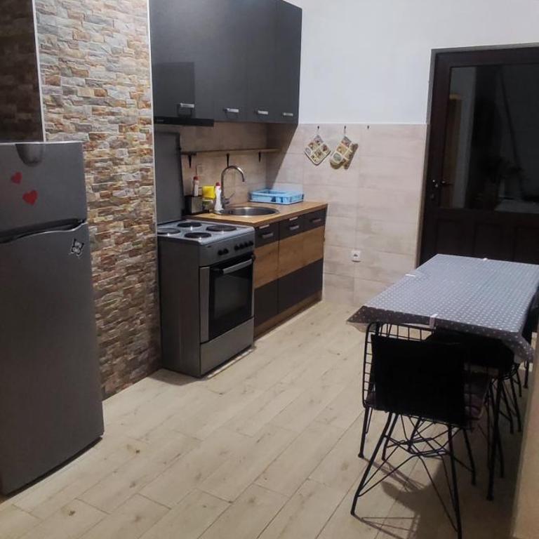 Apartment Kovac - Three-Bedroom Apartment - 6