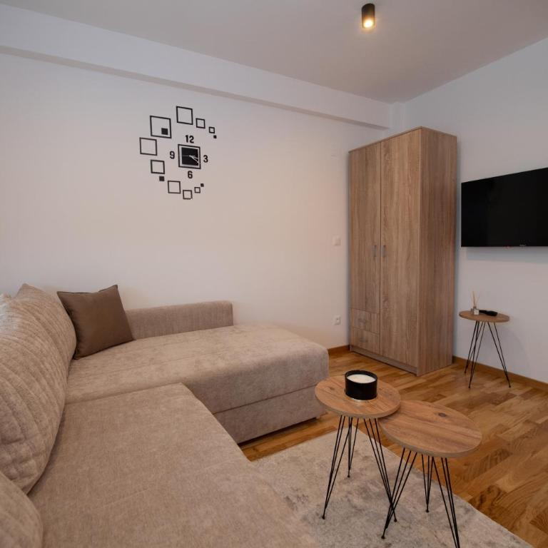 Petković apartmani STUDIO32 - Apartman sa 1 Spavaćom Sobom - 4