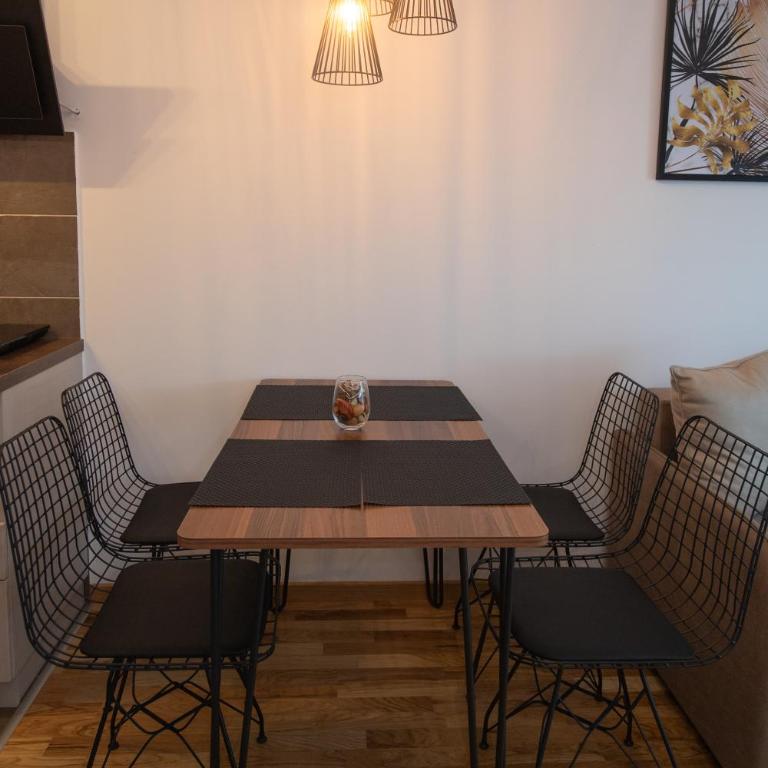 Petković apartmani STUDIO32 - Apartman sa 1 Spavaćom Sobom - 18