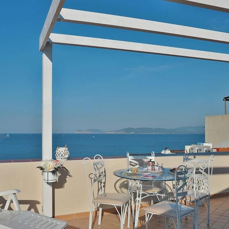 Casa Vacanze l'Orizzonte Blu - Two-Bedroom Apartment - 11