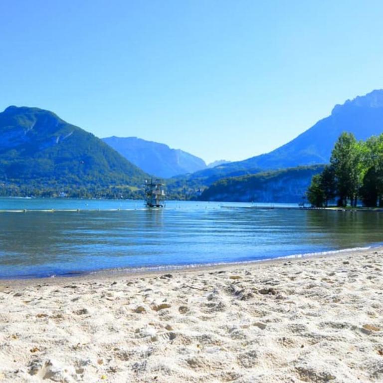 Villa Armonia, piscine chauffée, jacuzzi et jardin à 5mn du lac d Annecy - Villa avec Piscine Privée - 35