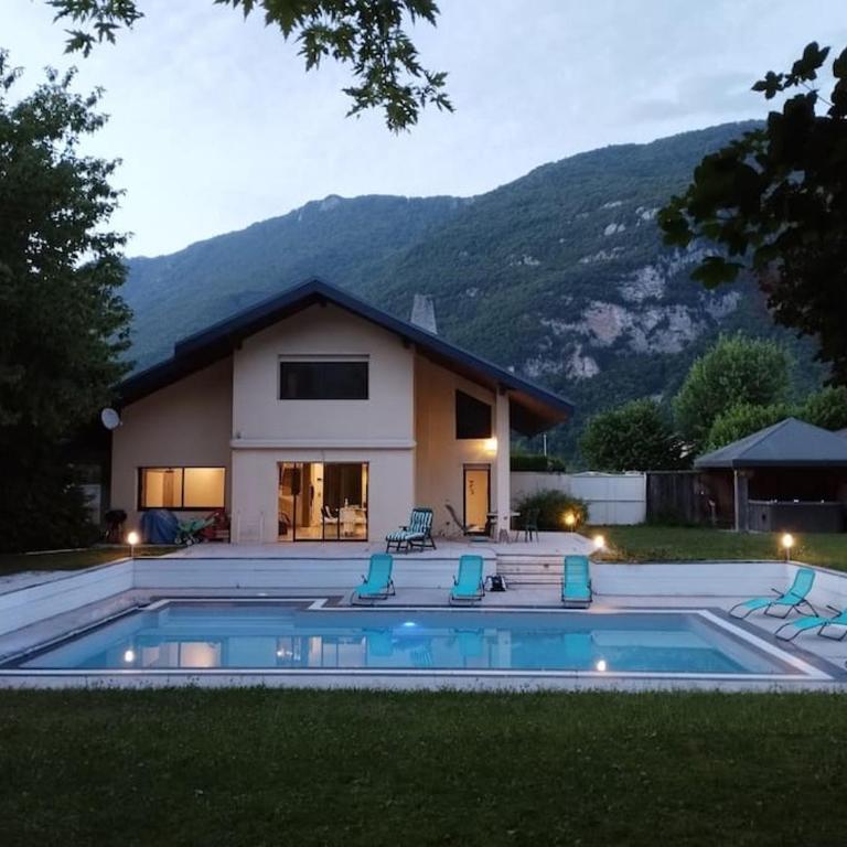 Villa Armonia, piscine chauffée, jacuzzi et jardin à 5mn du lac d Annecy - Villa avec Piscine Privée - 26