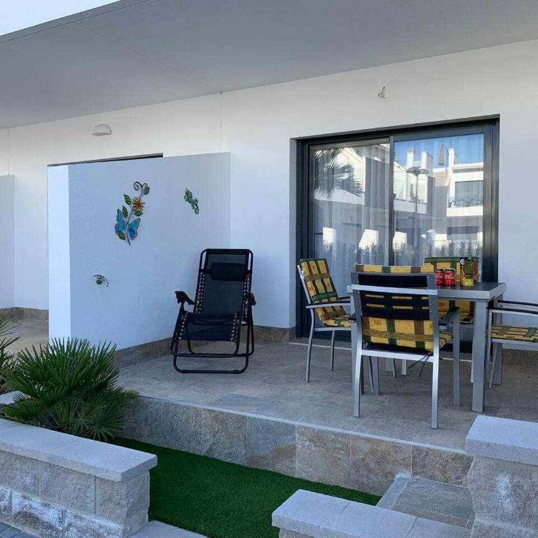 Hermoso estudio en Pilar de la Horadada! - Apartamento con vistas a la piscina - 20