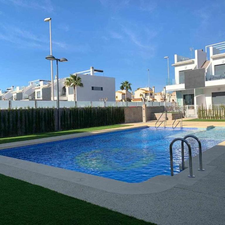 Hermoso estudio en Pilar de la Horadada! - Apartamento con vistas a la piscina - 25