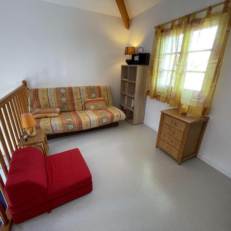 Maison de Vacances 8 Pers à 300m Plage avec Terrasse et Parking, Saint-Jean-de-Monts - FR-1-224C-272 - Casa - 9