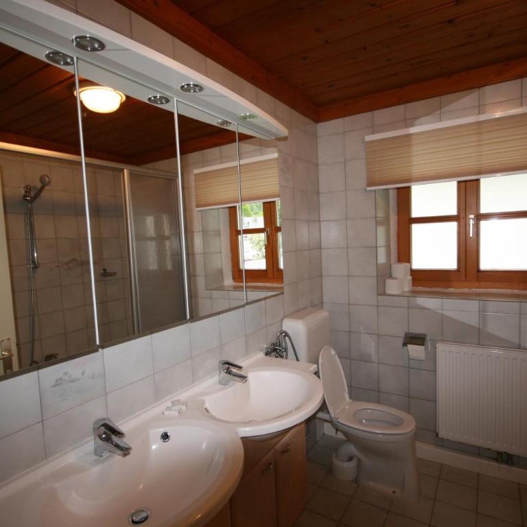 Familienappartements Eder - Free entry to Tauern SPA Kaprun included - Apartment für 4 - 7 Personen - 5