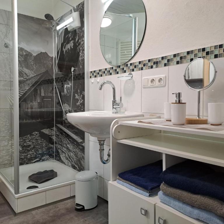 Ferienhof Nigg - Appartamento Familiare con 2 Camere da Letto e Vista - 1