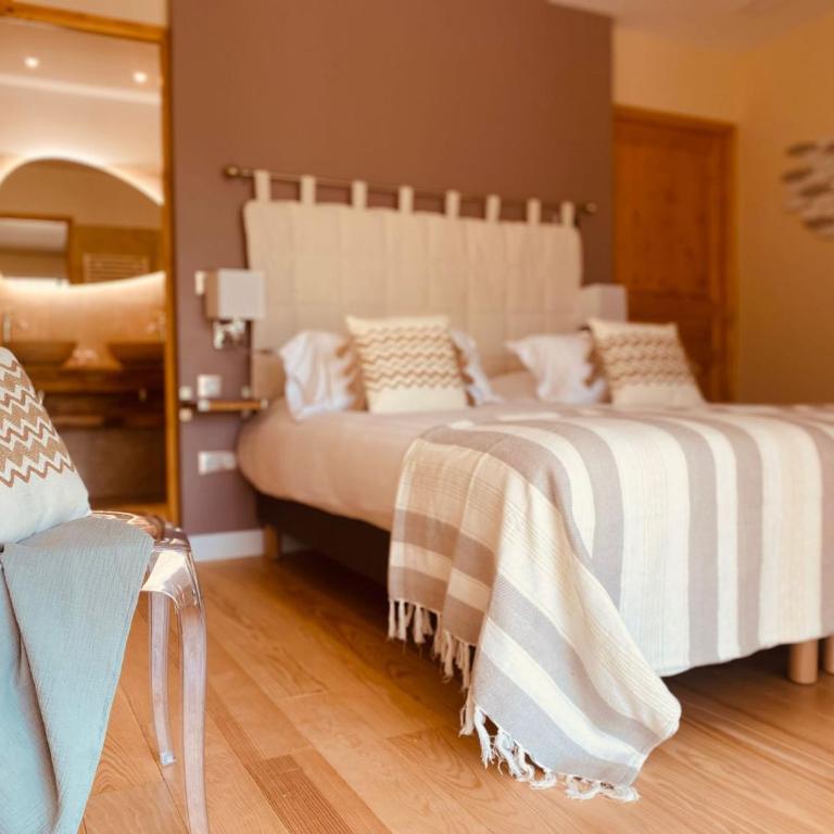 Château le Bouïs Hotel & Wine - Chambre Double avec Terrasse - 2