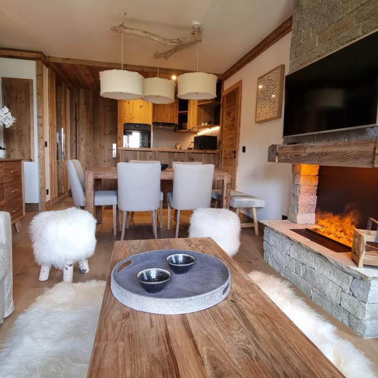 Arcs 1950 Appartement Luxe type chalet 5 à 7 personnes Vue imprenable sur le Montblanc skis aux pieds - Apartment mit Blick auf die Berge - 2