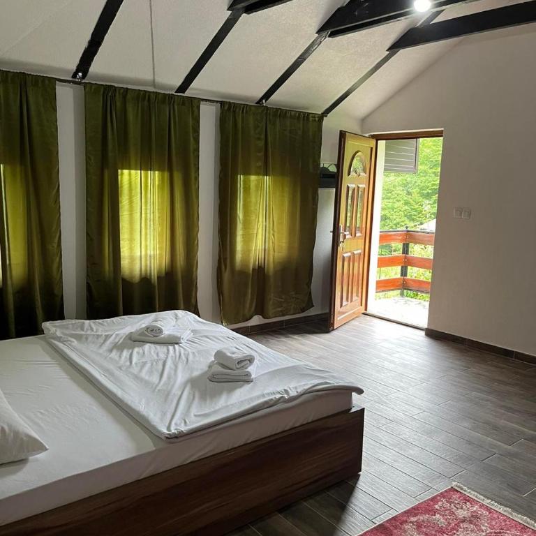 Azra River View House - Apartment - 9
