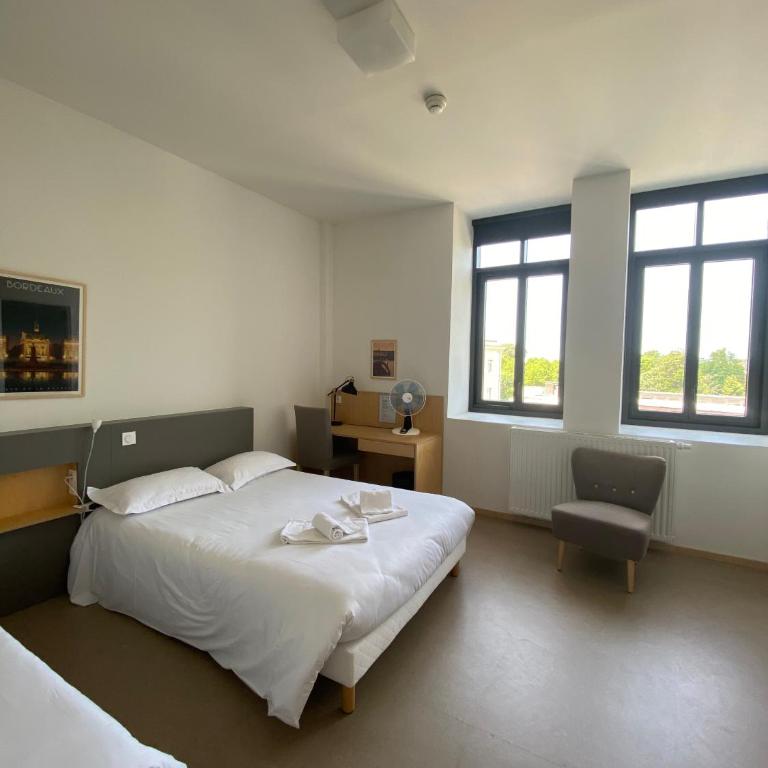 Hotel Saint Louis Beaulieu - Bordeaux - Chambre Familiale - 1