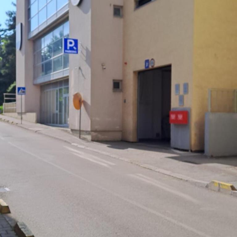 Cozy at prime location above Ferhadija Street - Apartman sa 1 Spavaćom Sobom - 59