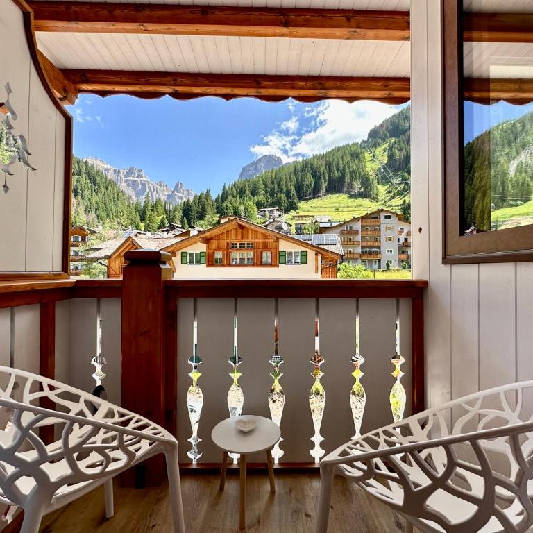 B&B Cèsa Planber Mountain View BIKE FRIENDLY - Camera Comfort Matrimoniale/Doppia con Letti Singoli con Vista Montagna - 3