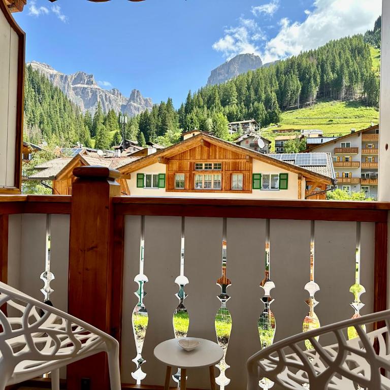 B&B Cèsa Planber Mountain View BIKE FRIENDLY - Camera Comfort Matrimoniale/Doppia con Letti Singoli con Vista Montagna - 6
