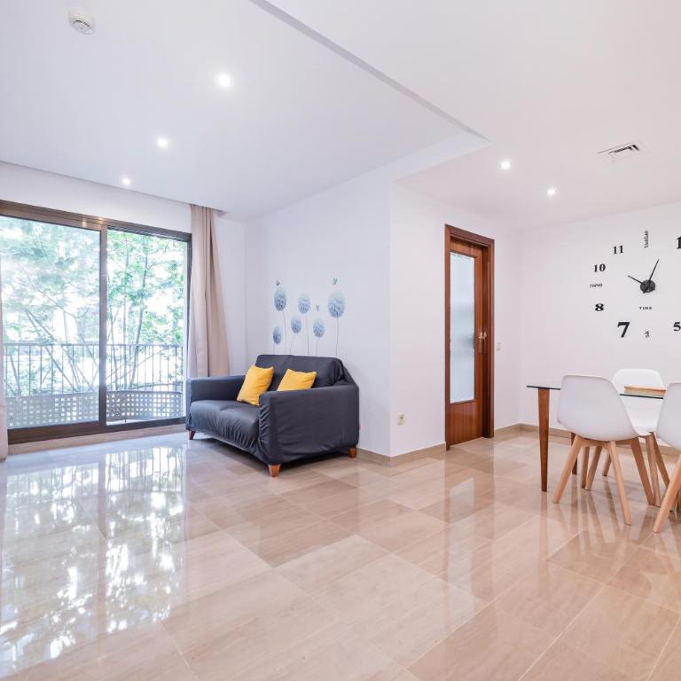 Aparthotel Napols - Abapart - Two-Bedroom Apartment (3 Adults) - 3