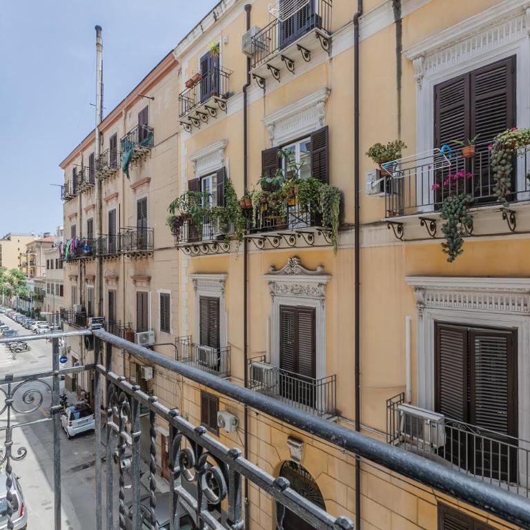 GuestHost - Palermo Central Apartment - Appartamento con Balcone - 1