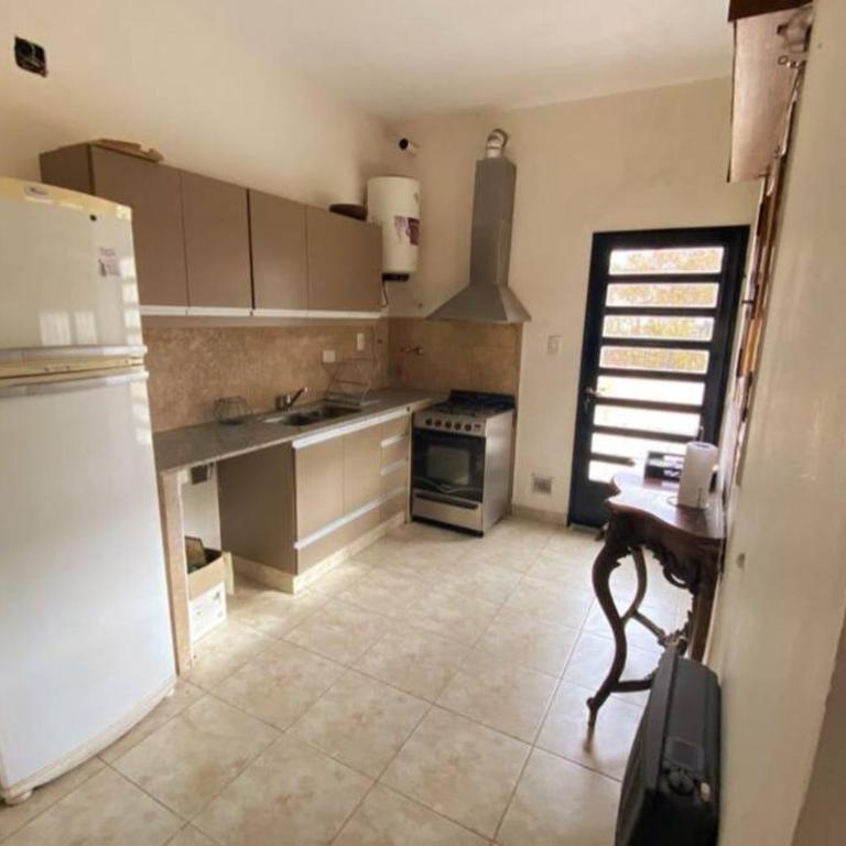2 dormitorios- Casa en planta alta frente al Parque - Casa de 2 dormitorios - 6