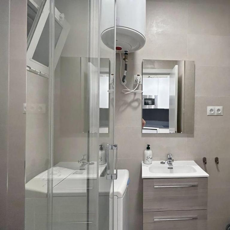 Hercules Pool & Beach - Estudio Deluxe con cama grande - 13