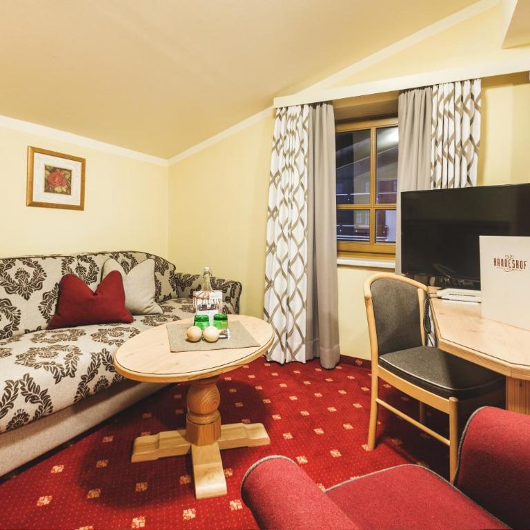 Familien- und Wellnesshotel Hanneshof - Chambre Double Supérieure - 5