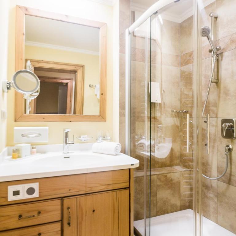 Familien- und Wellnesshotel Hanneshof - Chambre Double - 5