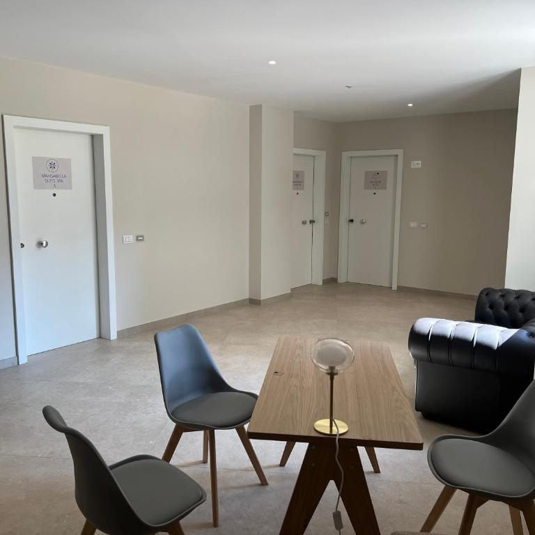 Marisabella Suite 9 - Appartamento con 1 Camera da Letto e Terrazza - 13