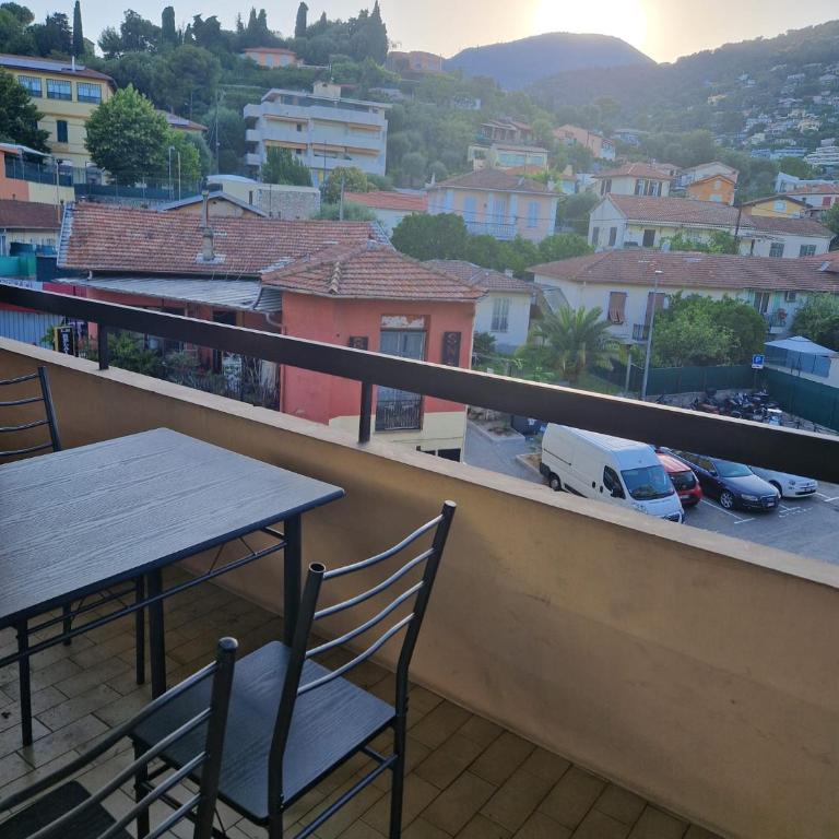 Studio avec grand balcon - Roquebrune Cap-Martin proche Menton et Monaco - Appartement 1 Chambre - 2