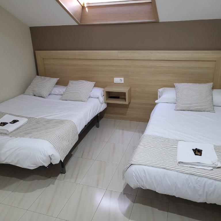 CASA MARUXA pensión - Habitación Doble con cama supletoria - 2