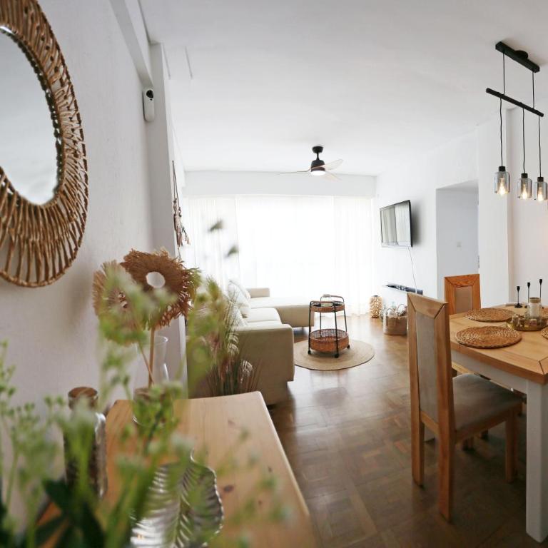 Benalmadena Alay Pool & Beach - Apartment with Terrace - 11