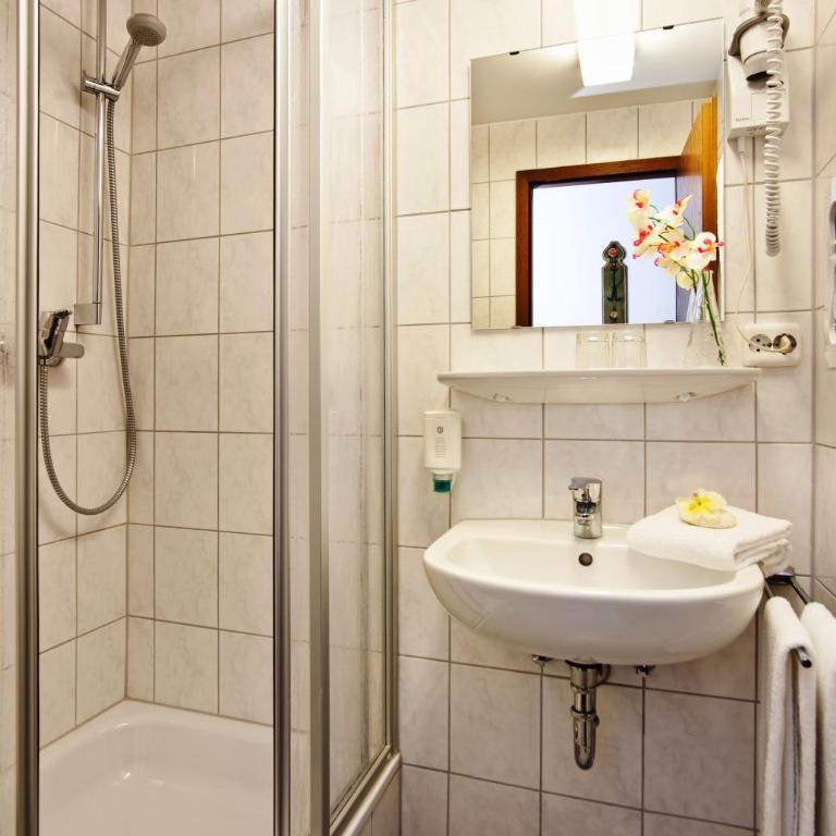 Hotel Hahn - Einzelzimmer - 4