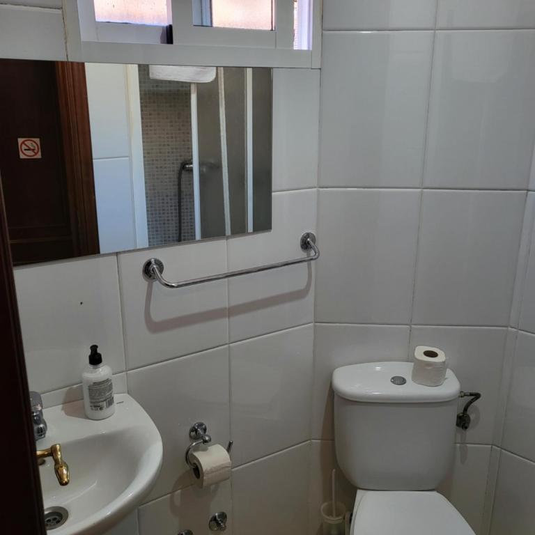 CASA MARUXA pensión - Habitación Doble Económica - 1