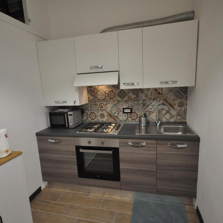 Perdianahouse Waterfront - Three-Bedroom Apartment - 23