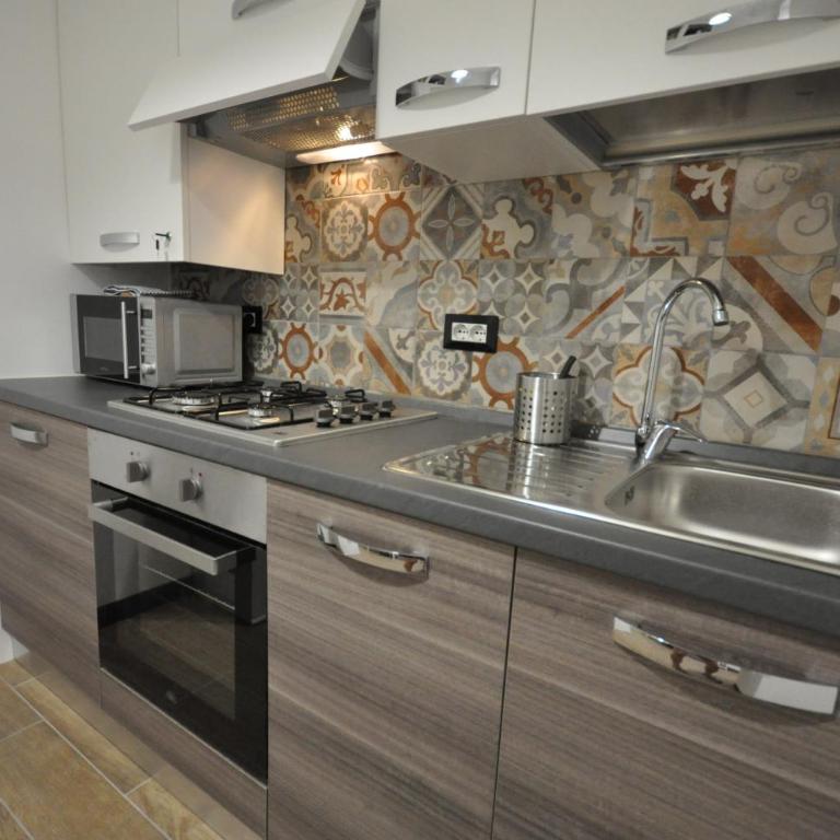 Perdianahouse Waterfront - Three-Bedroom Apartment - 30