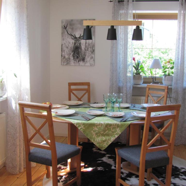 #7 Komfortables Gästehaus Schlossblick Trunkelsberg ,vollständig ausgestattet, 2 Bäder, 3 Schlafzimmer, Top-Ausstattung - Haus mit 3 Schlafzimmern - 28