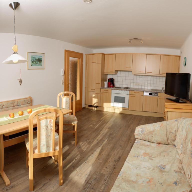Lehenriedl Appartements - Apartment mit 2 Schlafzimmern - 11
