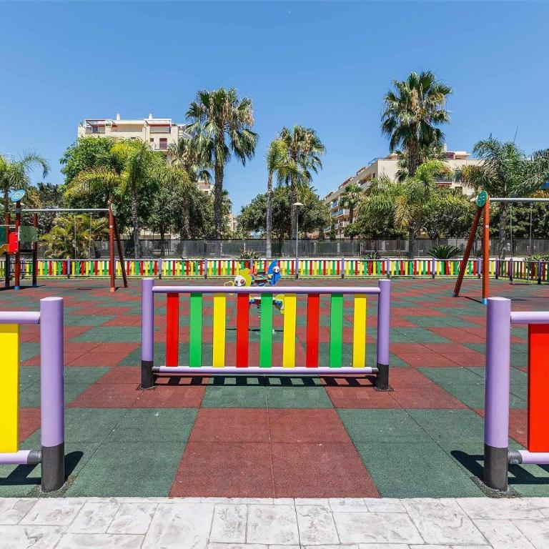 Piscina Abierta- Open pool Playa Marinsa Beach Torre del Mar - One-Bedroom Apartment - 37