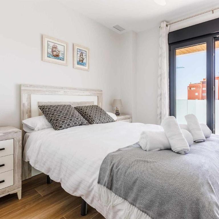 A&N Sea View Comfort Suite with Pool & Parking Torre del Mar - Two-Bedroom Apartment - 19
