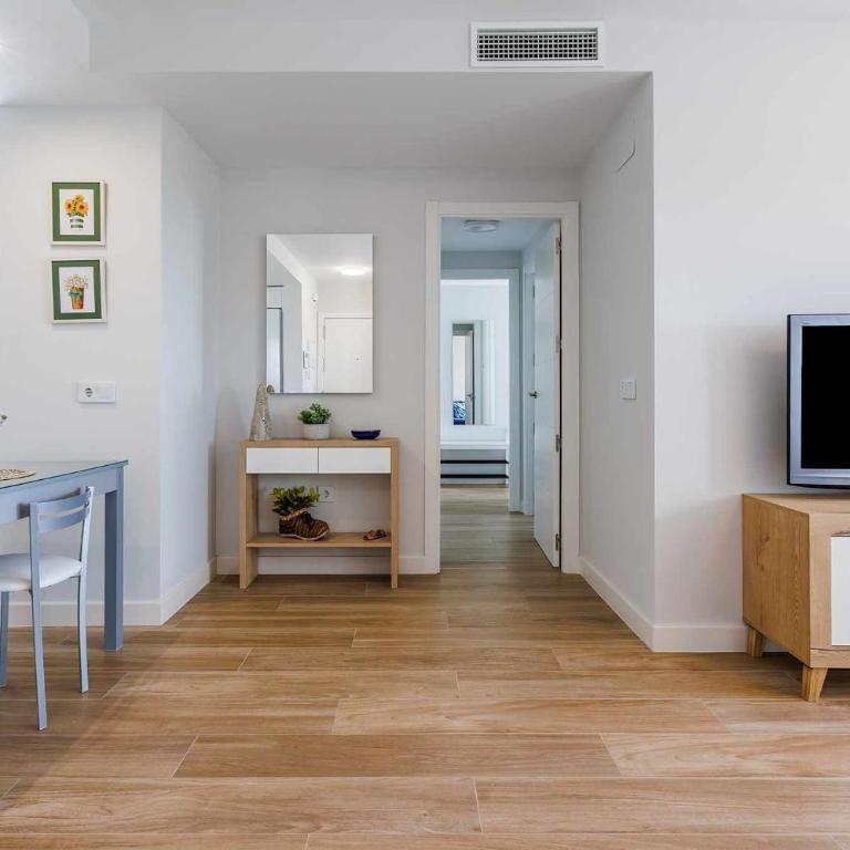 A&N Sea View Comfort Suite with Pool & Parking Torre del Mar - Two-Bedroom Apartment - 22