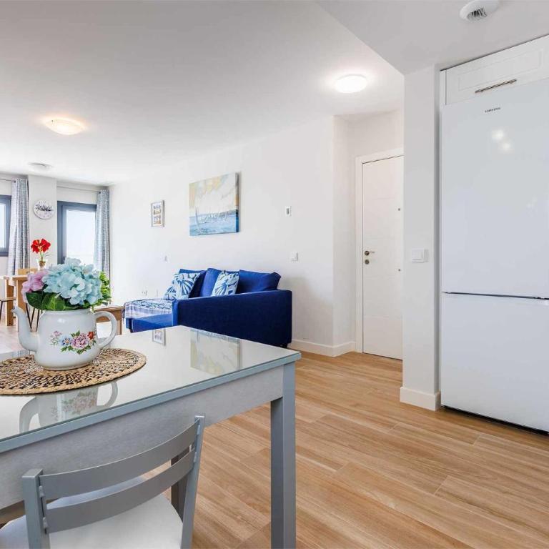 A&N Sea View Comfort Suite with Pool & Parking Torre del Mar - Two-Bedroom Apartment - 25