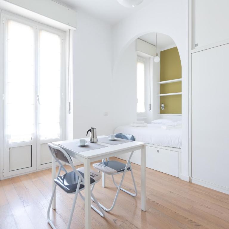 EasyTopStay - Porta Nuova Bright Studio - Appartamento con 1 Camera da Letto - 1