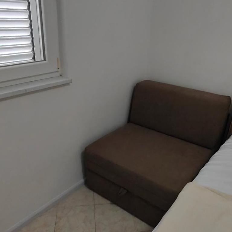 Tomopet Apartment - One-Bedroom Apartment - 11