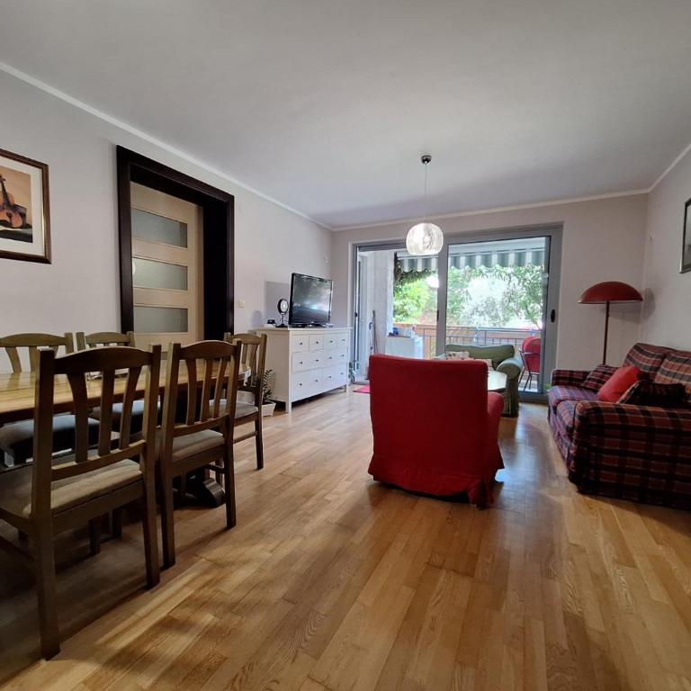 Ljiljana - Three-Bedroom Apartment - 9