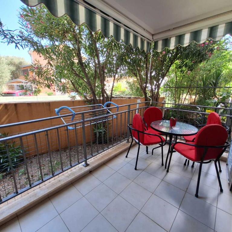 Ljiljana - Three-Bedroom Apartment - 14