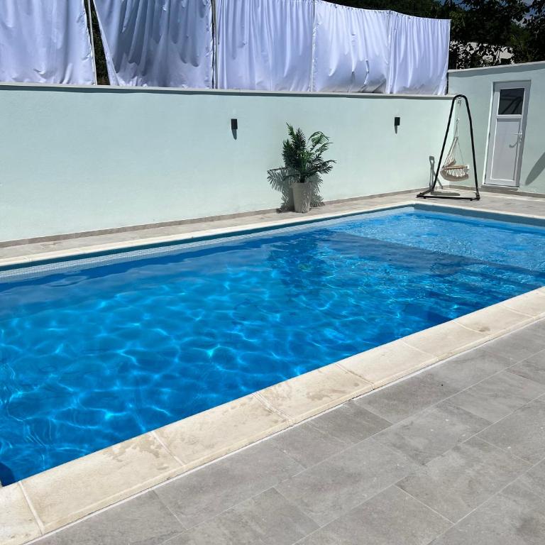 Villa Draga - Three-Bedroom Villa - 7