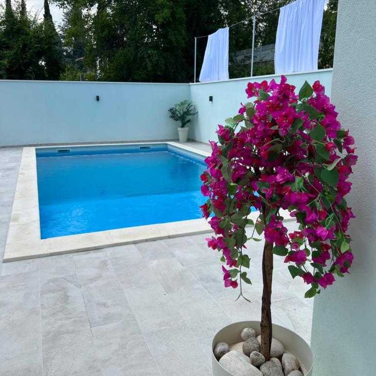 Villa Draga - Three-Bedroom Villa - 42