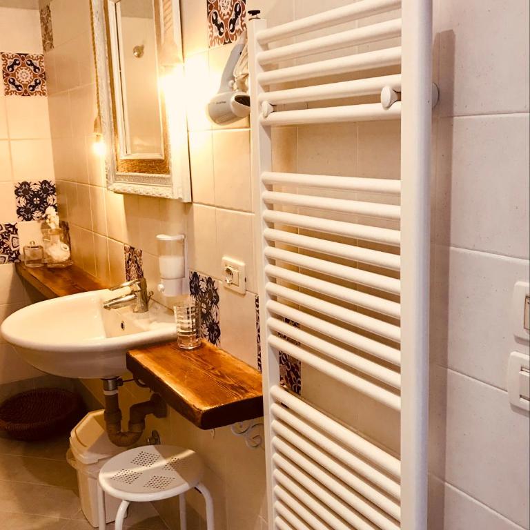 Casa Caterina Lake View Holidays Apartments - Appartamento con Vista Lago Parziale - 14