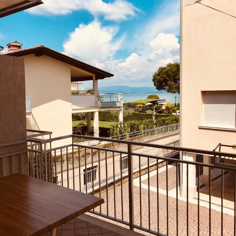 Casa Caterina Lake View Holidays Apartments - Appartamento con Vista Lago Parziale - 20