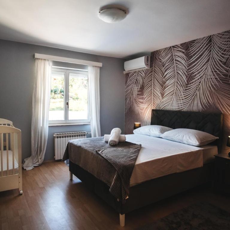 Villa Draga - Three-Bedroom Villa - 57