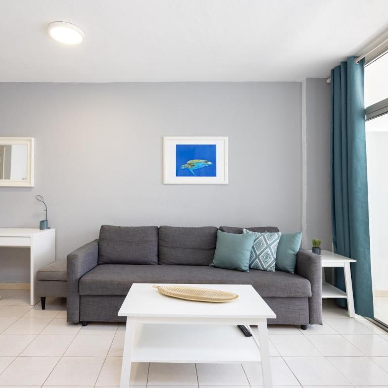 Bonito apto Los Cristianos, vistas al mar y playa - Apartamento con vistas al mar - 2