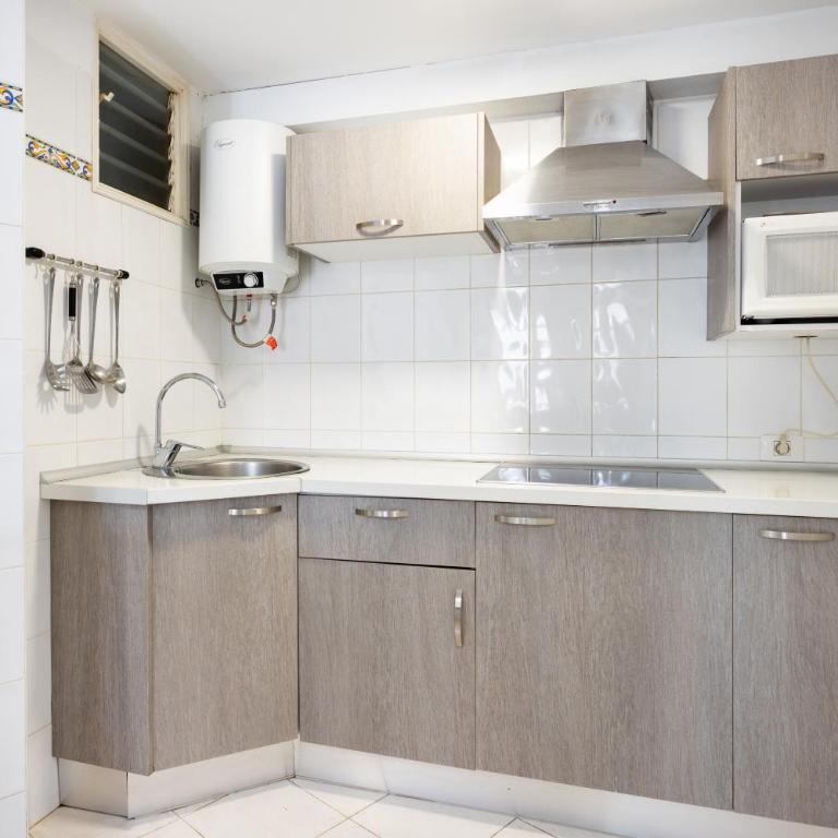Bonito apto Los Cristianos, vistas al mar y playa - Apartamento con vistas al mar - 10